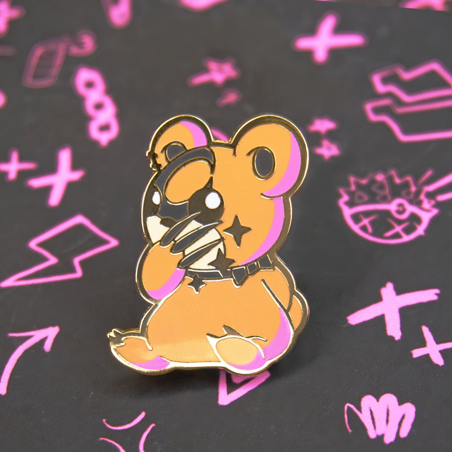 TRENDYURSA ENAMEL PIN